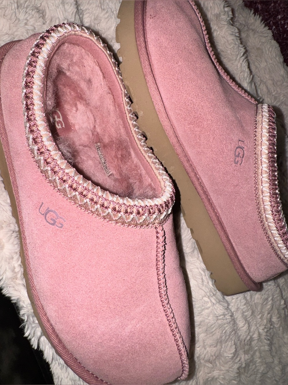 UGG Women's Pink Tasman size 8 - Picture 4 of 4